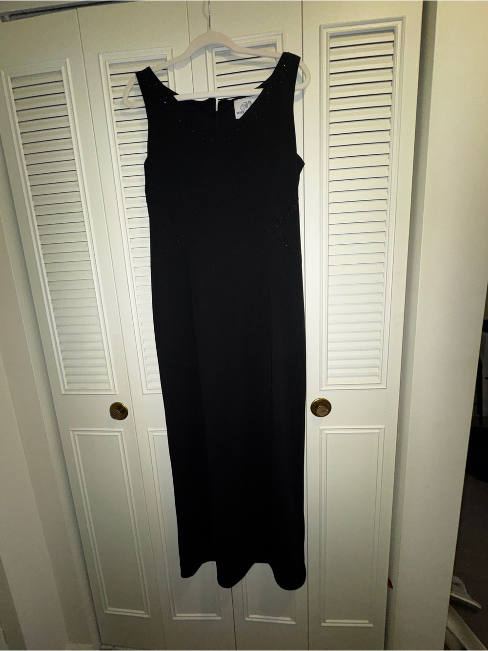 Black Sleeveless Formal Dress